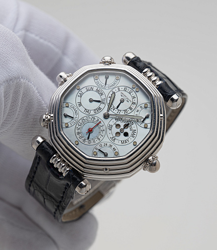 Grande Sonnerie Piece Unique in White Gold with MOP Dial