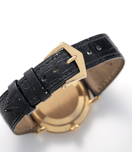 Travel Time in Rose Gold