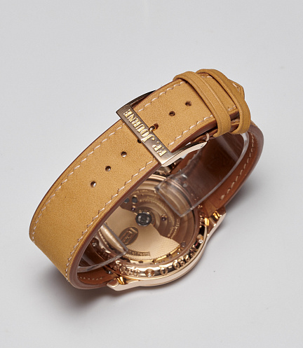 Octa Calendrier with Black MOP Dial "Sincere Edition"