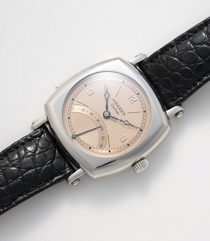 Minute Repeater and Retrograde Second in Platinum