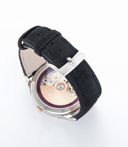 Jumping Hour in Platinum with Black Jade Stone Dial "L’Art de l’heure sautante"