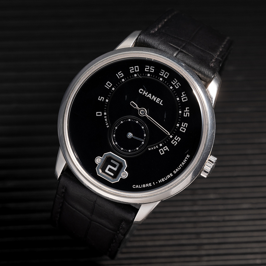 Monsieur De Chanel in Platinum with Black Enamel Dial by Romain Gauthier