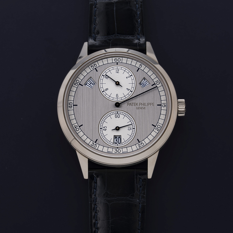 Annual Calendar Regulator in White Gold