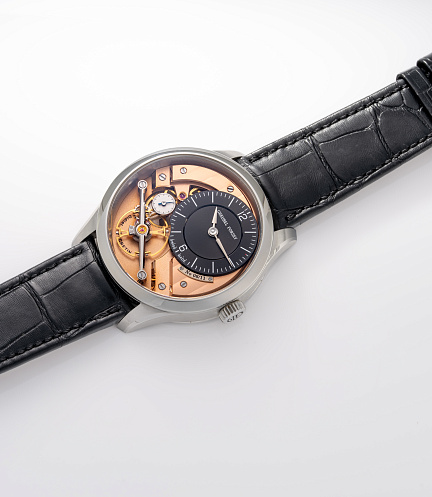 Signature 1 in Stainless Steel with Salmon Dial and Black Sub-dial
