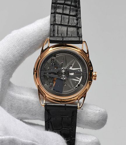 DB25 Perpetual Calendar