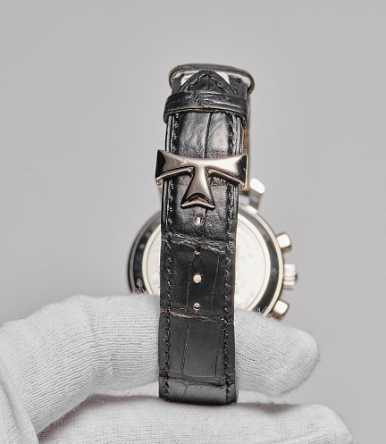 Les Historiques Chronograph