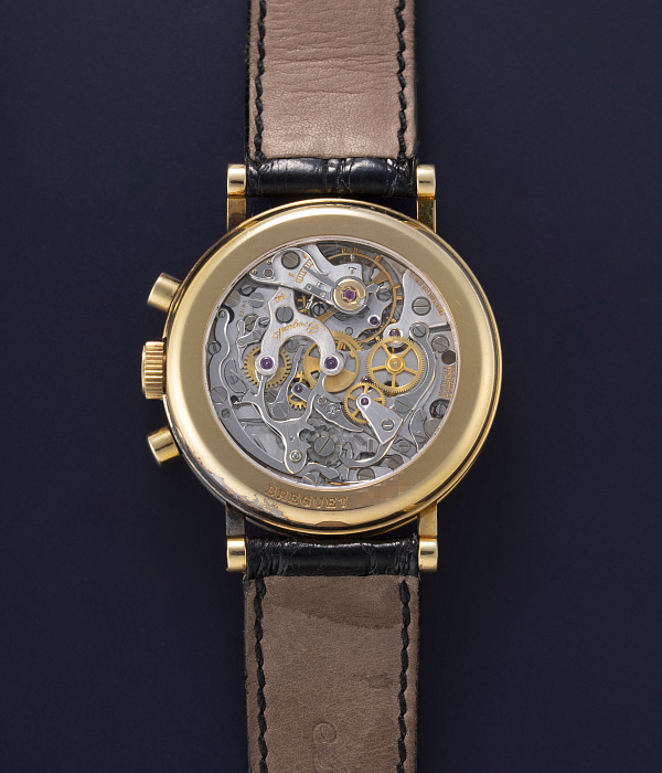 Classique Chronograph in Yellow Gold