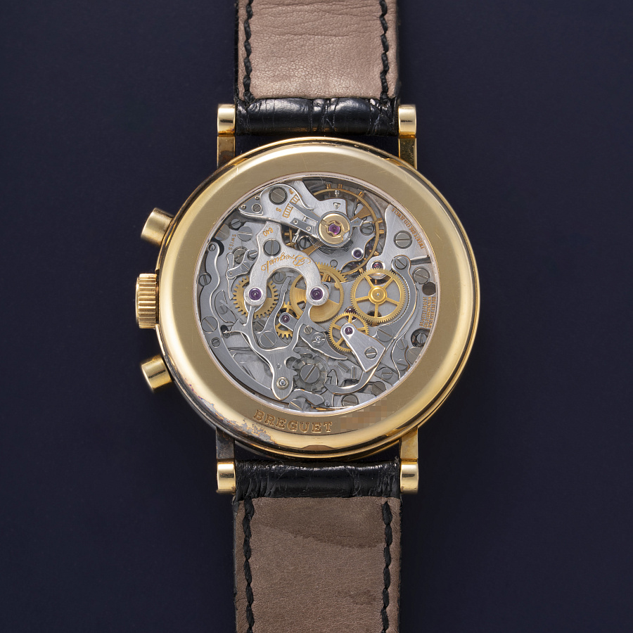 Classique Chronograph in Yellow Gold