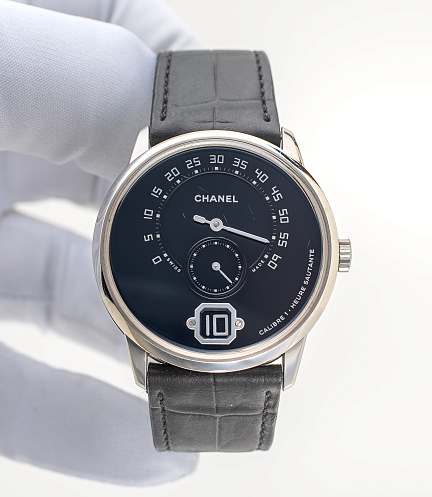 Monsieur De Chanel in Platinum with Black Enamel Dial by Romain Gauthier