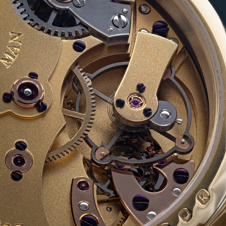 Series 2 in Yellow Gold